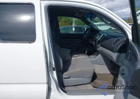 2010 Toyota Tacoma Prerunner V6 from USA, damaged, VIN 3TMJU4GN2AM094883